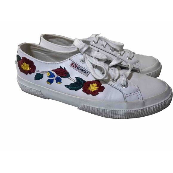Superga Shoes Women's 7.5 Special Edition Leather Floral‎ Embroidered Boho 38 EU - Picture 1 of 13